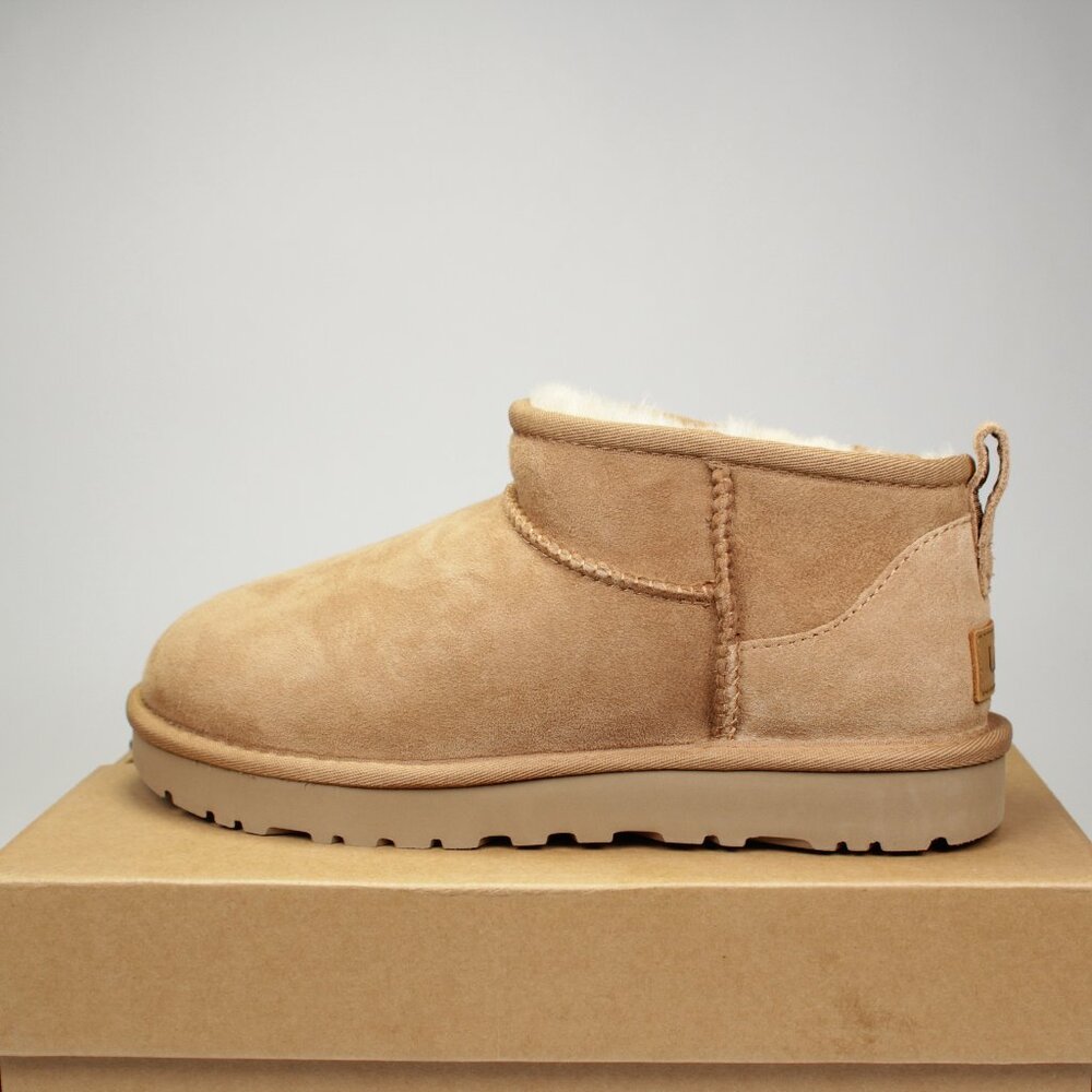 UGG Women's Classic Ultra Mini Chestnut New With Box Lightweight Sheepskin Boot